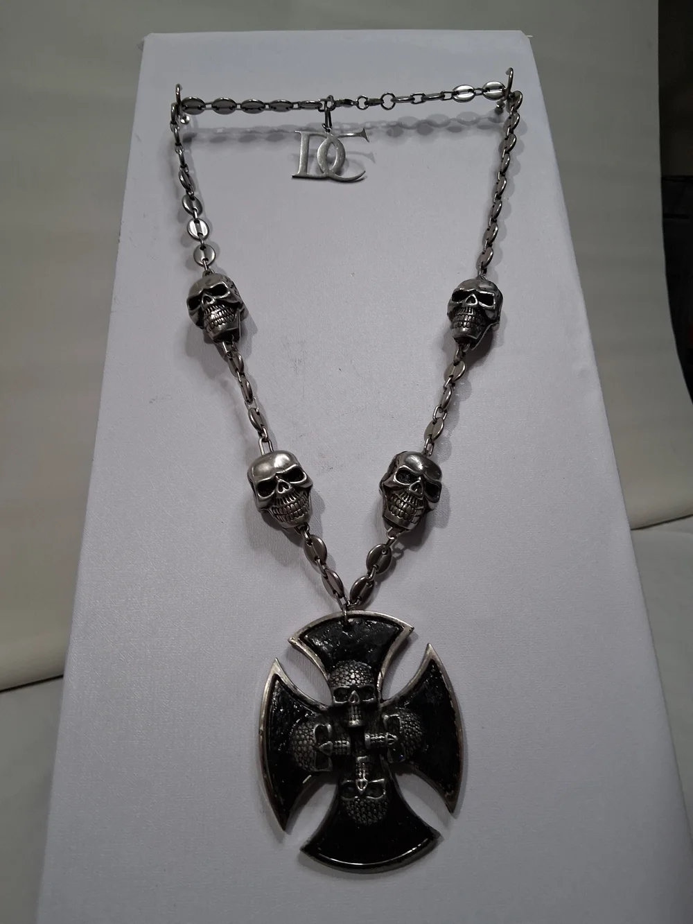 Men's Stainless Steel Skull Link Necklace - Gothic Statement Jewelry